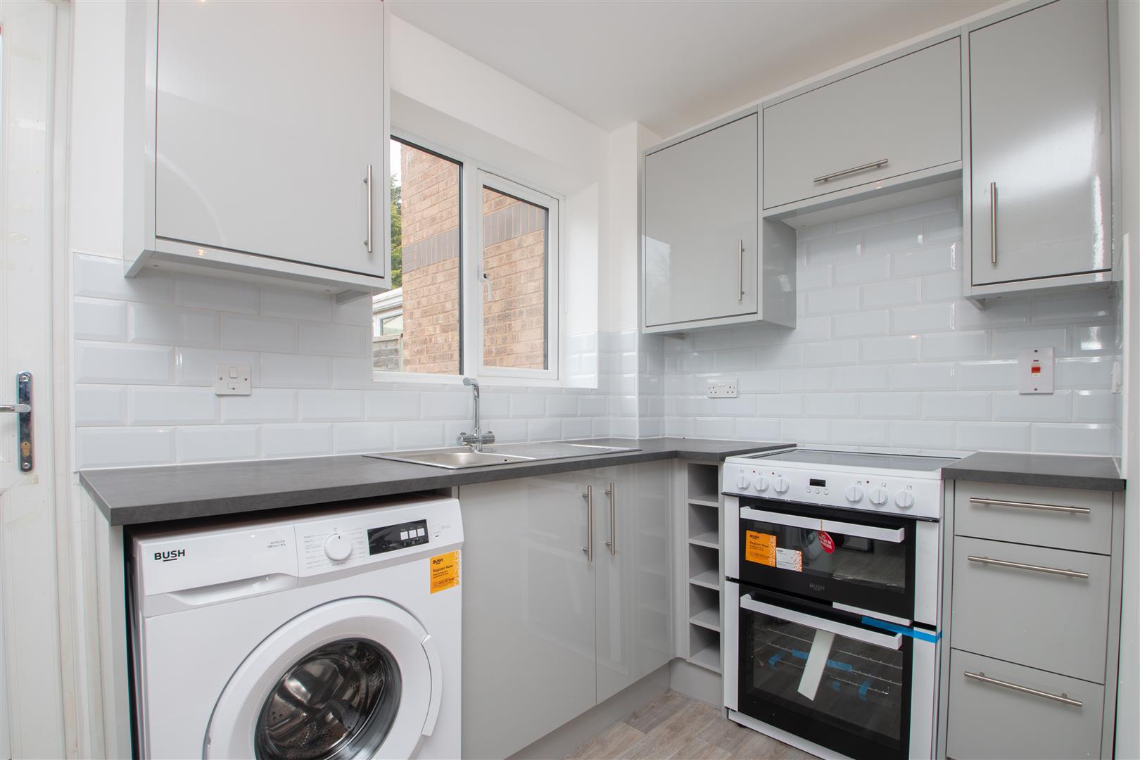 1 bed property in Stafford Grove, Milton Keynes